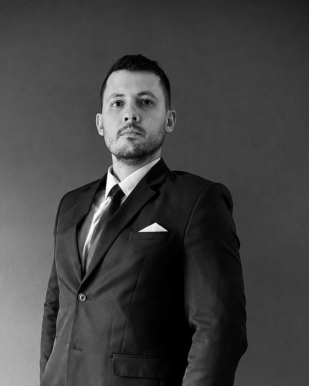 Renato Magalhães Grana, retrato em preto e branco
